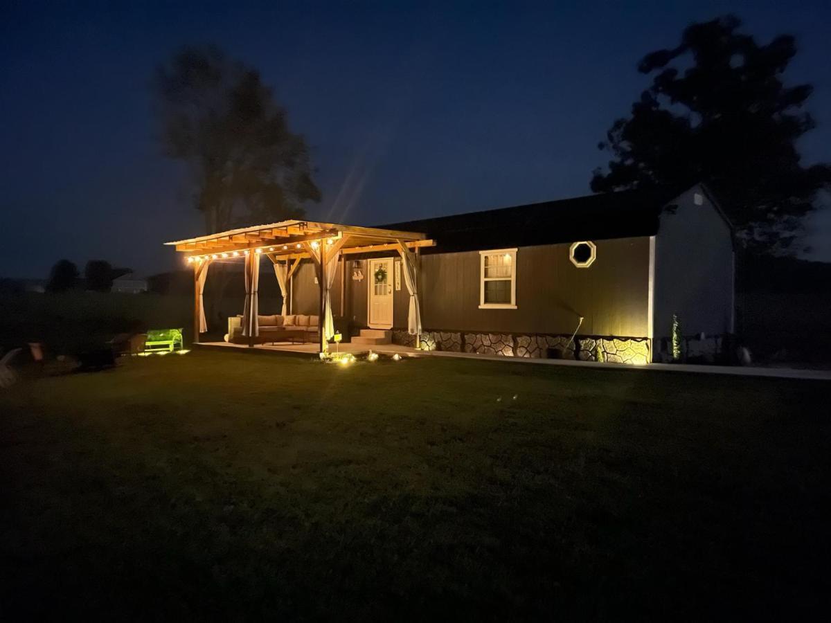 Villa Little House By The Pond Oneida Exterior foto